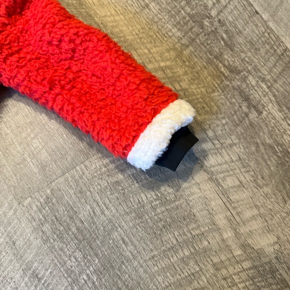 Pottery Barn Kids Santa Suit size small - Picture 6 of 6